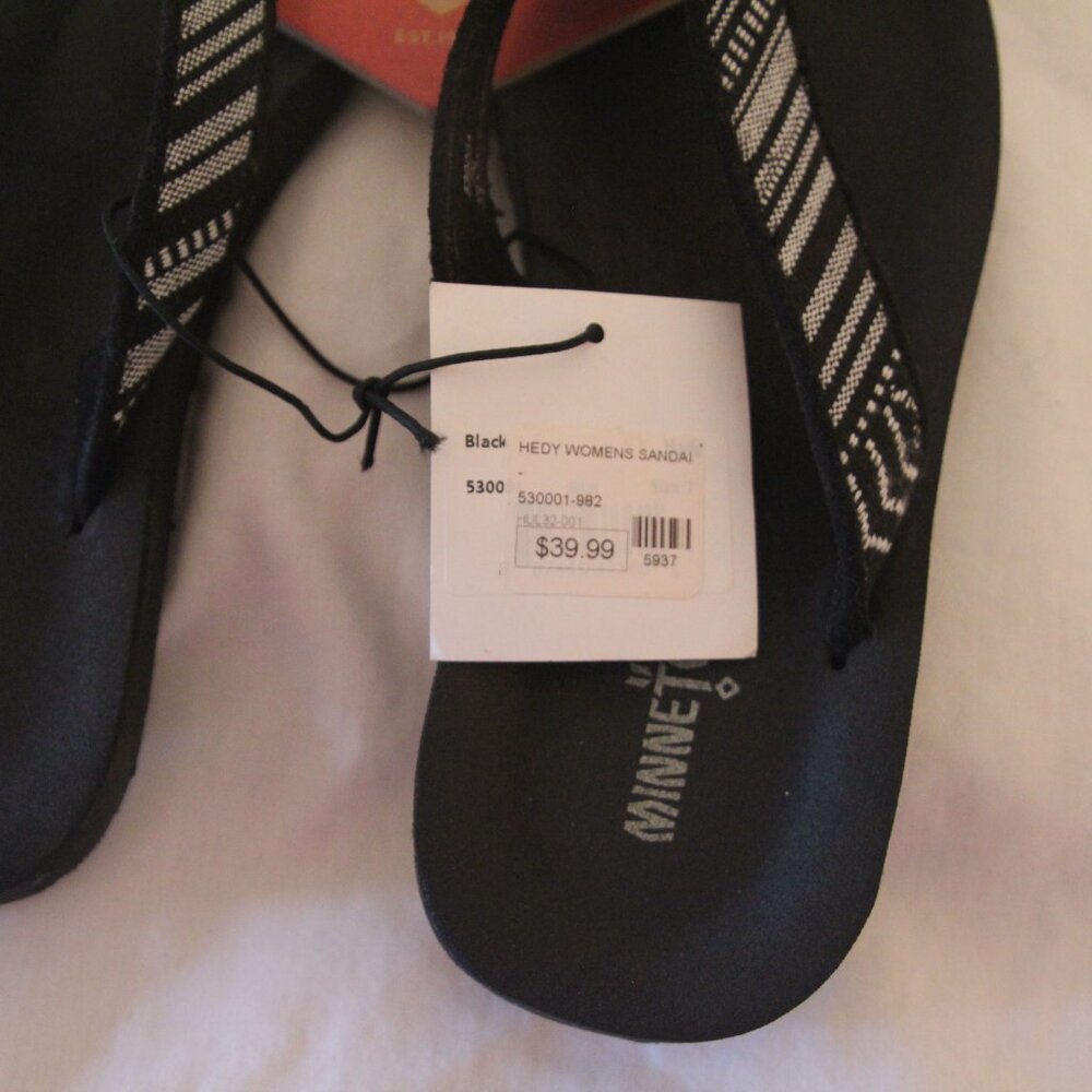 Minnetonka Sandals black & white. Size 7. New with tags. - Picture 7 of 7